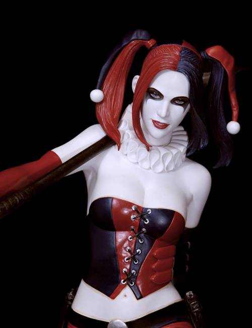 Harley Quinn collectible